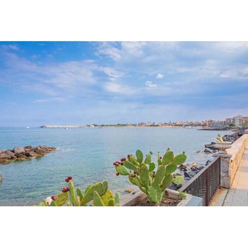 Casa Sul Mare Close To Taormina