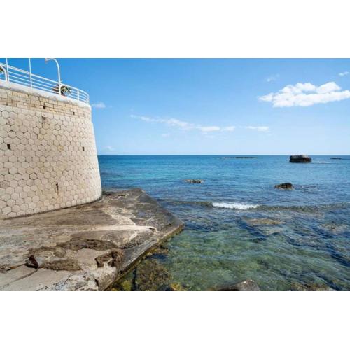 Casa sul mare con discesa privata