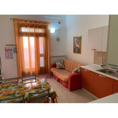 Casa sul porto imbarco Tremiti