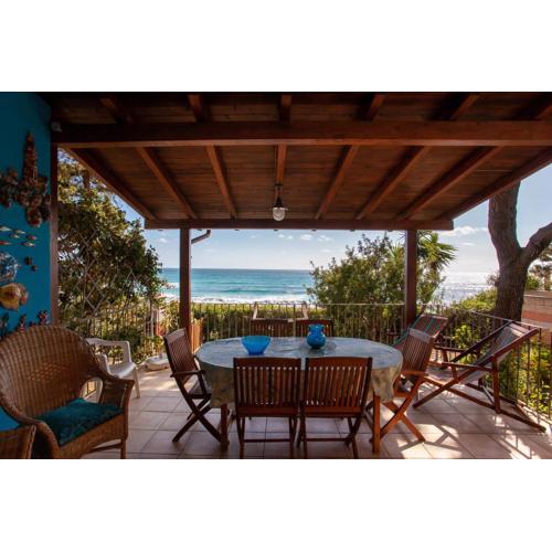 casa sulla spiaggia 2