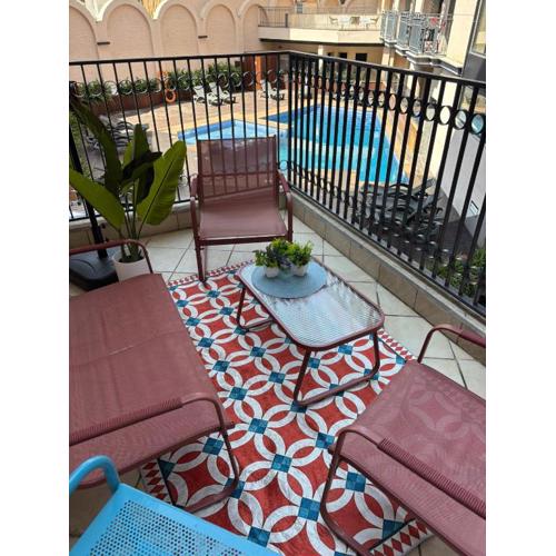 Casa Tita - Exclusivo Apartamento con Gran Terraza y Vistas a la Piscina en Lloret de Mar