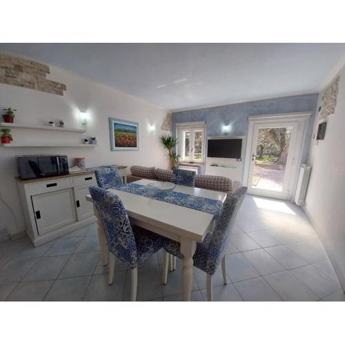 Casa tra gli Olivi
