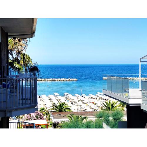 Casa Vacanza Momi prima fila mare