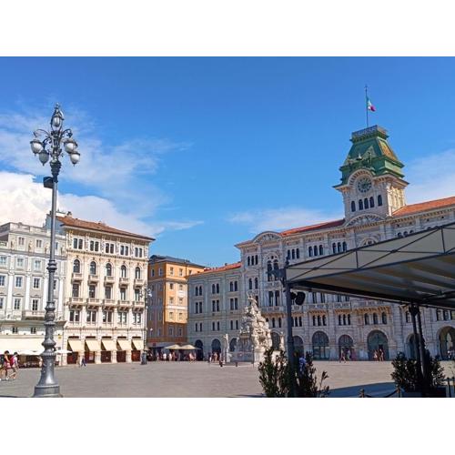 Casa Vacanze Trieste - Vista Piazza Unità