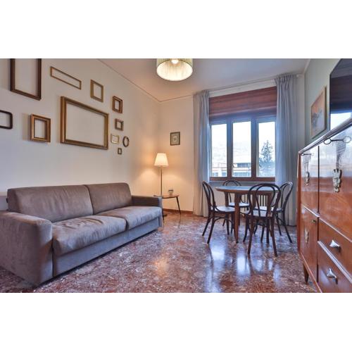 Casa Vita Roomy Apartment