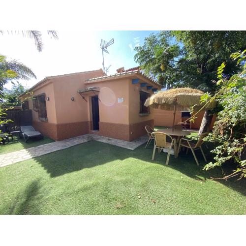 Casabungalow en complejo turístico con jardín pr
