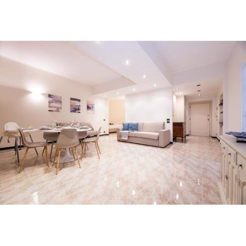 CasaViva - Elegant Bilo with shared pool in Genova Nervi