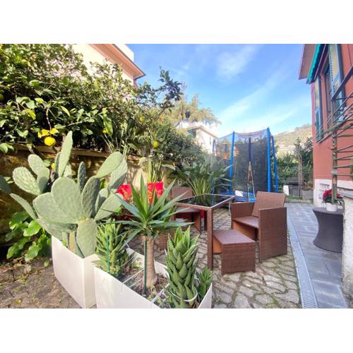 CasaViva - Lovely Trilo in Genova Nervi with parking