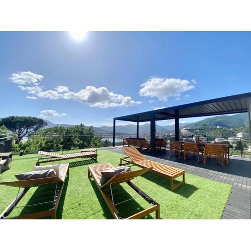 CasaViva - Terrace Apt with Parking in Rapallo