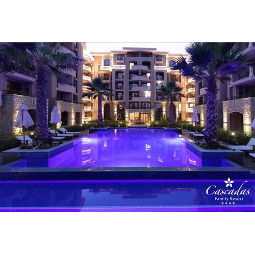 Cascadas Family Resort