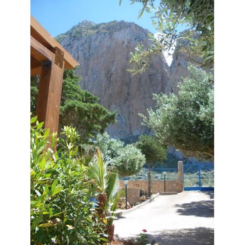 CASE PUNTA MONACO by Trerose Properties con wi-fi e posto auto privato gratuito