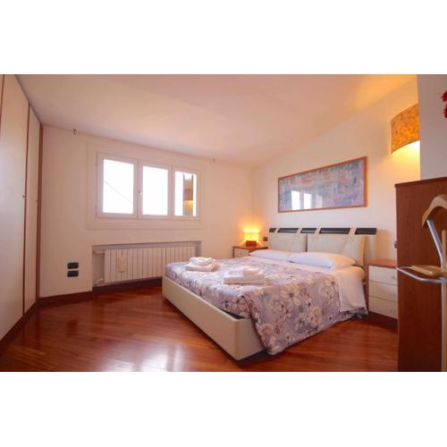 Case VR Holiday Tappa Sopra
