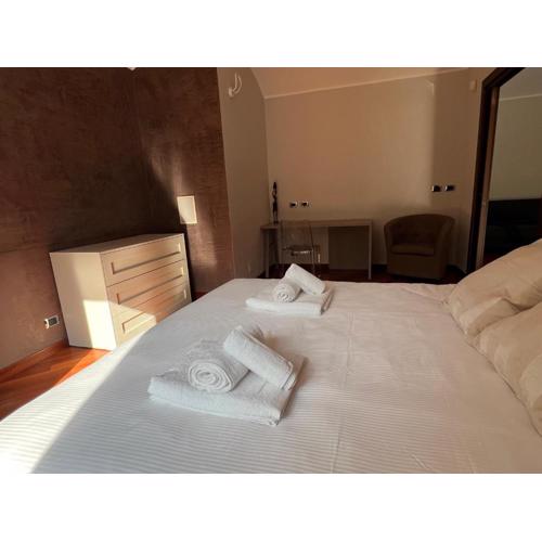 Castello Sweet House
