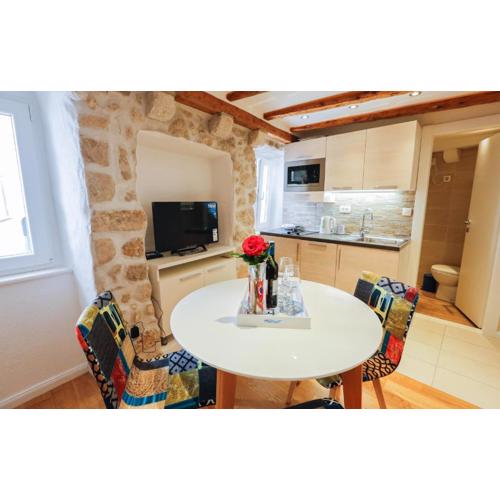 Castellum Apartments