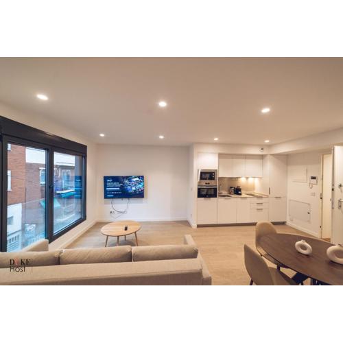 Castilla Luxury 1B Apartment