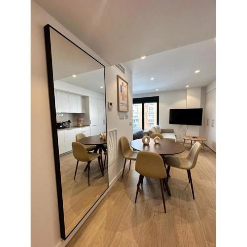 Castilla Luxury 2B Apartment