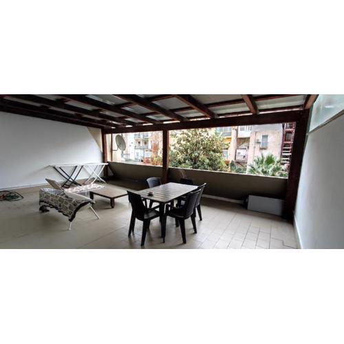 Castle area Old town flat with terrace and 2 rooms