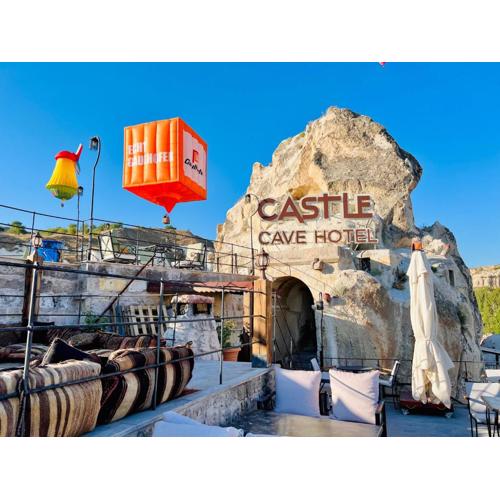 Castle Cave Hotel