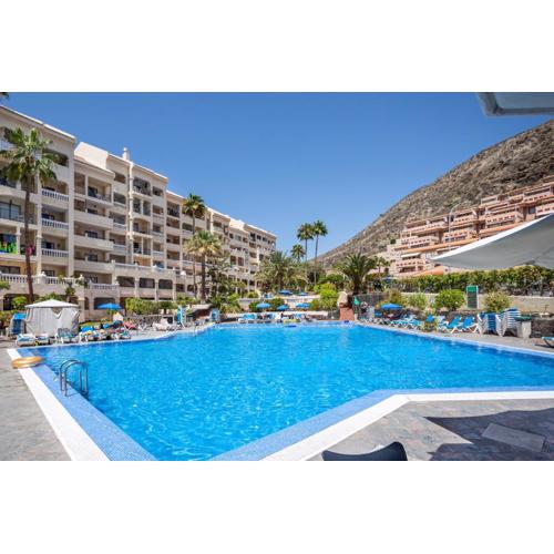 Castle Harbour Feel like home Flat Los Cristianos by LoveTenerife