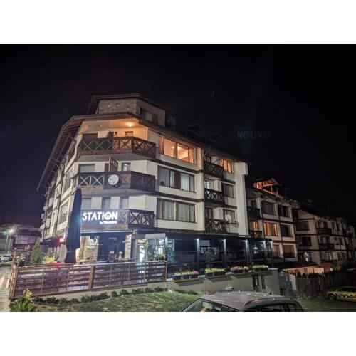 Casual Apartment near Gondola & City Center - Neon