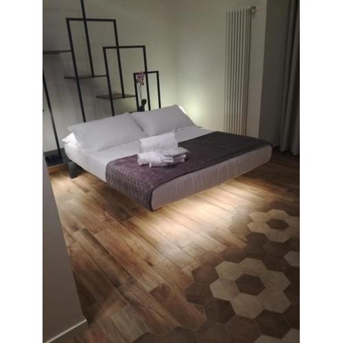 Catania House