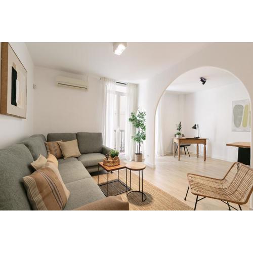 Cathedral Ramblas Apartment