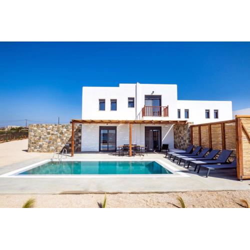 Cato Agro 5, Seafront Villa with Private Pool