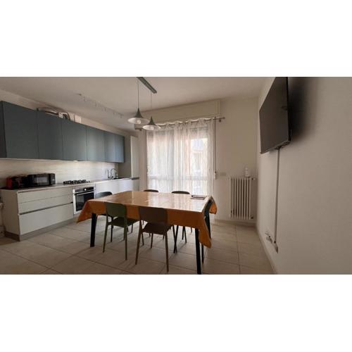 Cattolica family apt 3min to the beach - Il Lupo Affitta