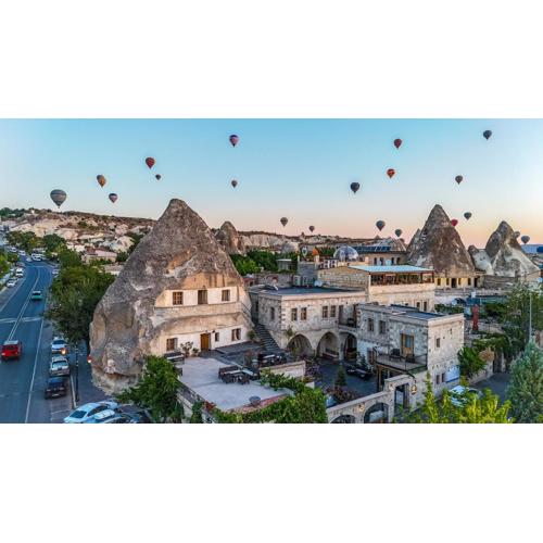 Cave Hotel Saksagan