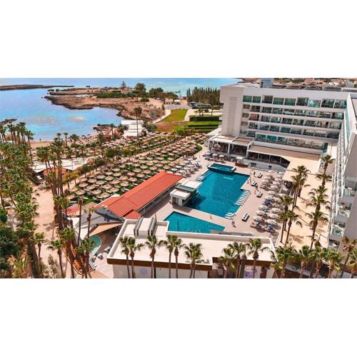 Cavo Maris Beach Hotel
