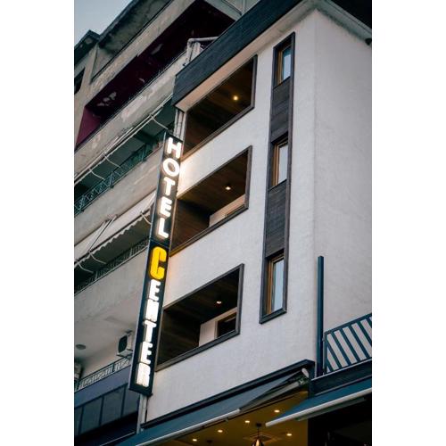 Center Hotel