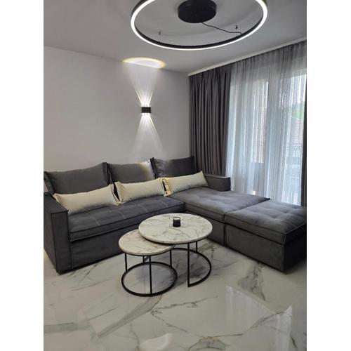 Center Park Apartment