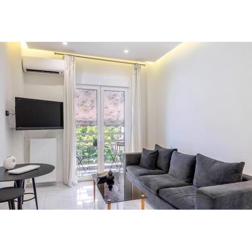 Central 2BR Apartment in the Heart of Athens
