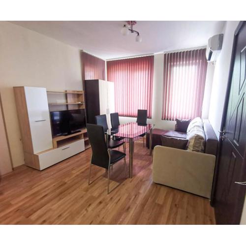 Central Apartment 4