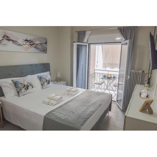Central apartment for 4 pers at Kerameiko Metro st