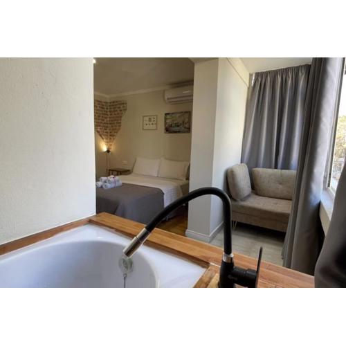 Central Apartment M. Shyri str.1