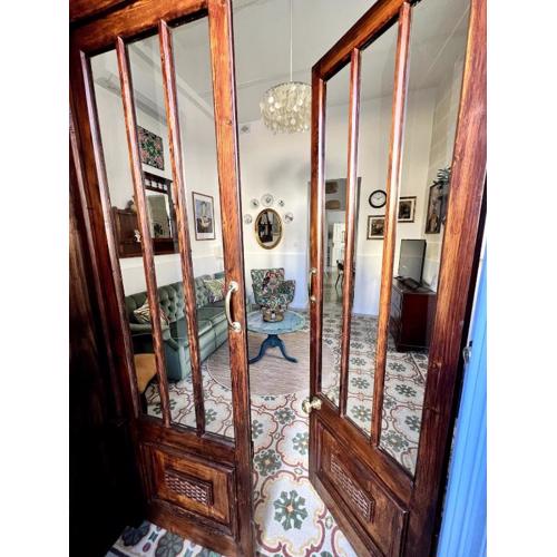 Central Apartment Near Valletta - Boutique Style for Adults - Historic, Gastronomical, Summer Trips