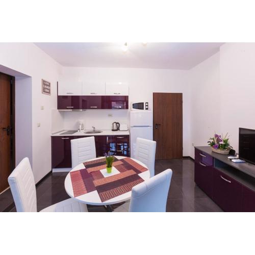 Central Beach GUEST ROOMS