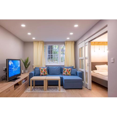 Central & Beautiful Apartment - Perfect Location by Flat Mаnager