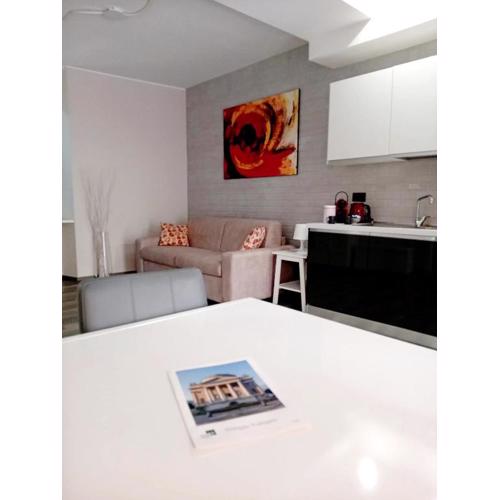 Central beautiful flat by revenue house