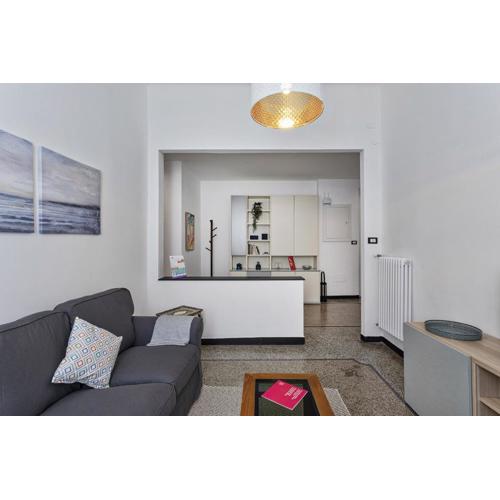 Central & Cozy Apartment by Wonderful Italy