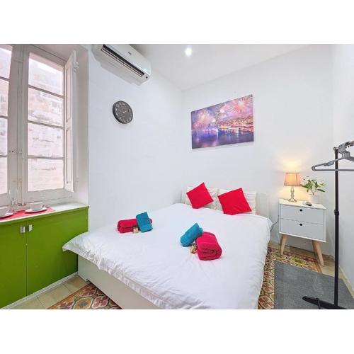 Central Cozy Studio Apartment MIVE