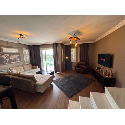 Central Cozy Villa 5 Min to Beach