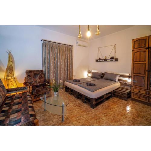 Central Halls apartment