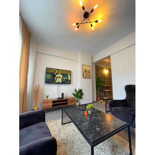 Central Location Renovated House in Besiktas Bazaar