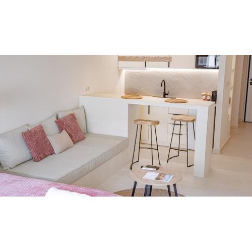 Central Luxurious Athens Suites- walk to Acropolis - by Good Life suites