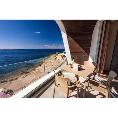 Central Luxury Seafront, Bugibba