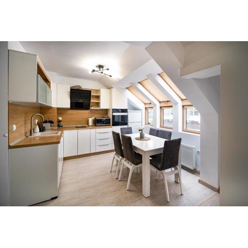 Central Park Apartment whit Free Parking Garage