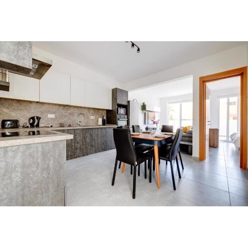 Central Sliema 3-Bedroom Retreat