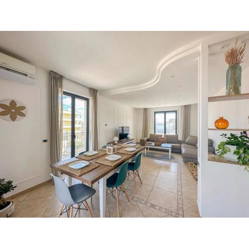 Central spacious apartment 10 min from the beach